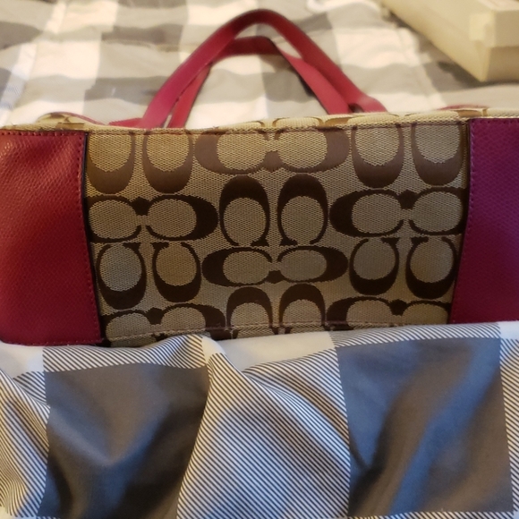 Authentic Coach Purse - Picture 6 of 6